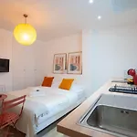 Studio Neuf Metro Etienne Marcel Paris 3 - 2P - Flat-Guest